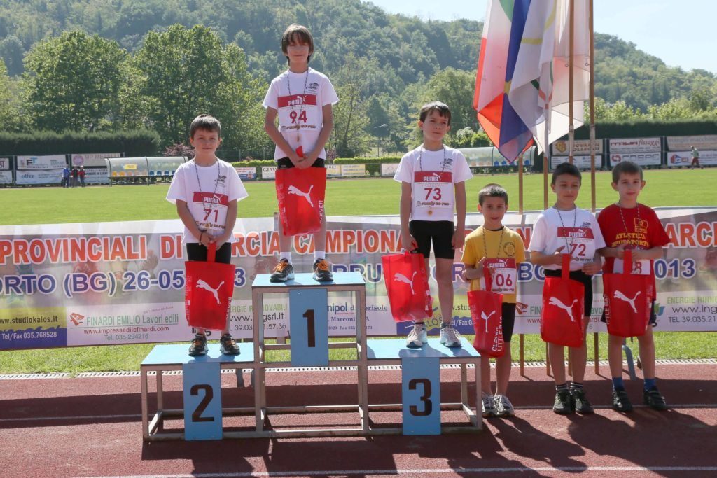 Provinciali di marcia, festa a Brusaporto