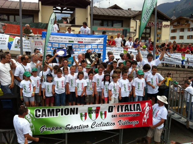 Ciclismo, i Giovanissimi del Villongo nella storia: conquistato il quarto tricolore