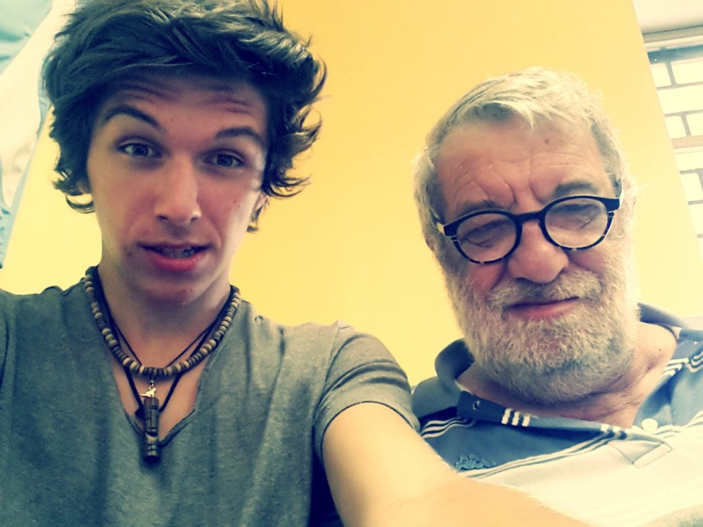 La difficile vita dello stagista. Che dopo tre giorni a Bergamo & Sport, ha deciso che farà il maestro