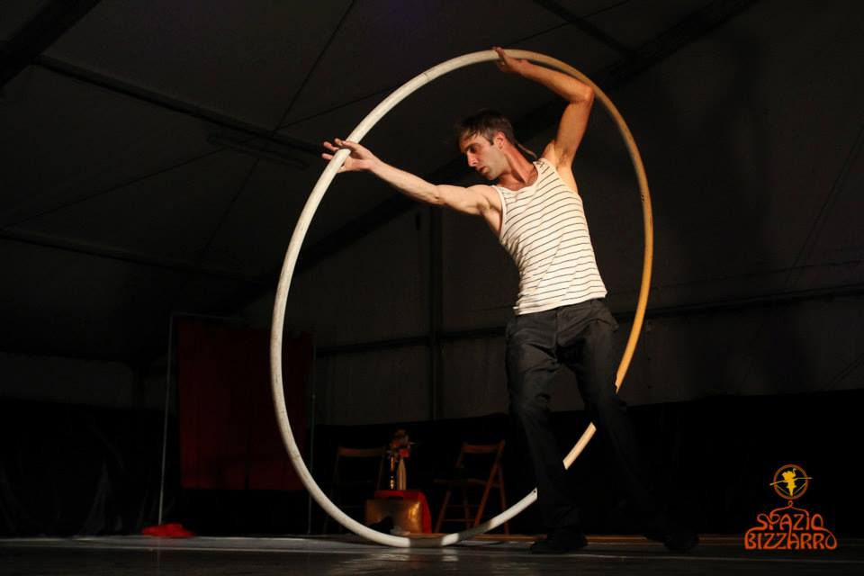 Dalla giocoleria fino al teatro e al canto: c’è uno Spazio Bizzarro per chi vuole sognare