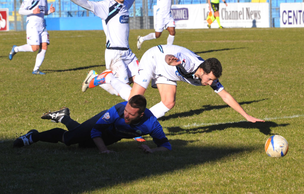 Viaggio in Serie D, il nostro inviato lariano: “Pontisola chi?”