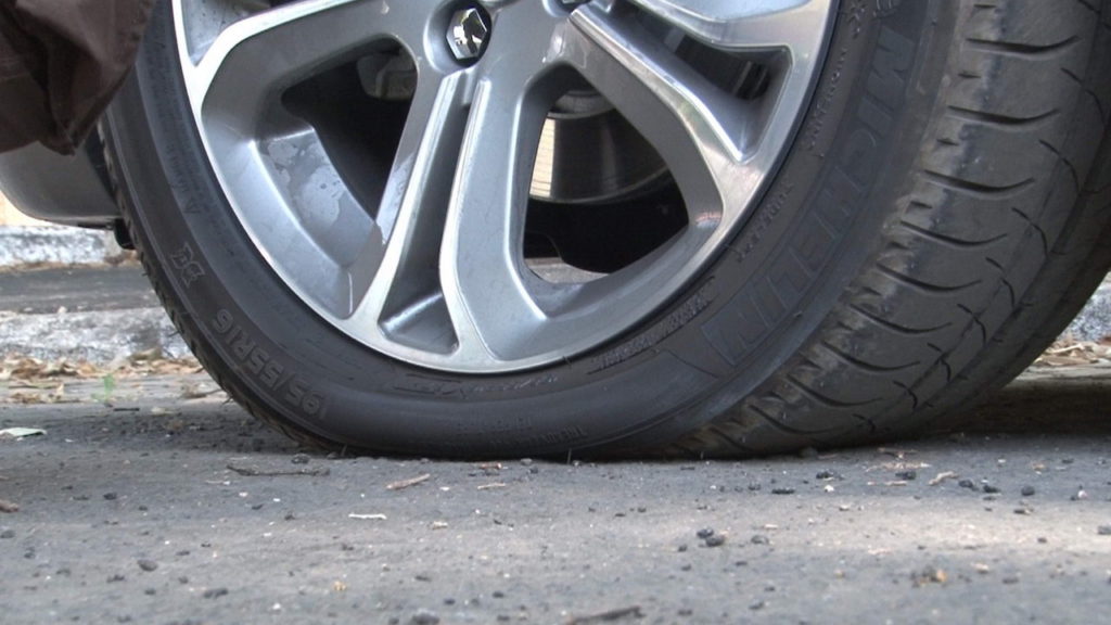 Il racconto del lunedì del maestro Carosi: la democrazia ha le gomme bucate