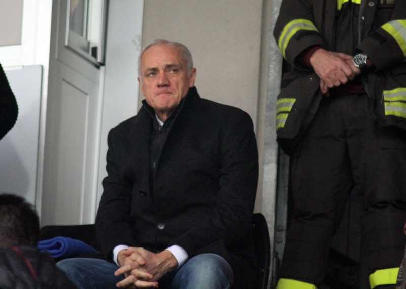 Sugli ultrà intervenga Percassi regalandogli il kit per la guerra contro la tifoseria rivale