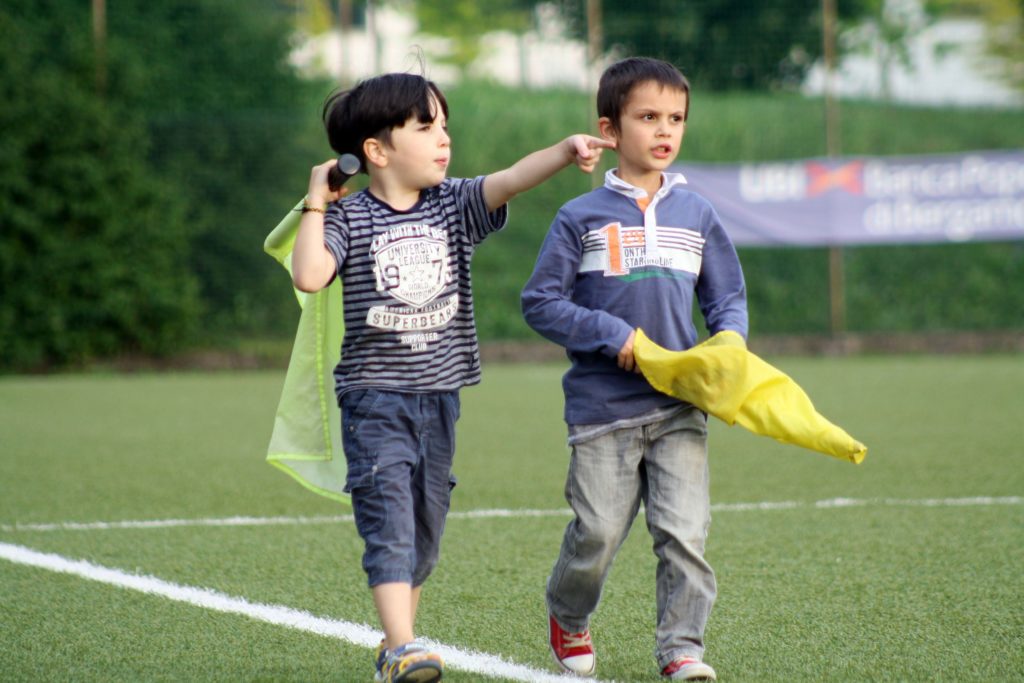 Calcio & ciclismo: tutti i tornei e tutte le corse seguite dai nostri preziosi inviati. Cronache e foto sul numero di Bg & Sport in edicola