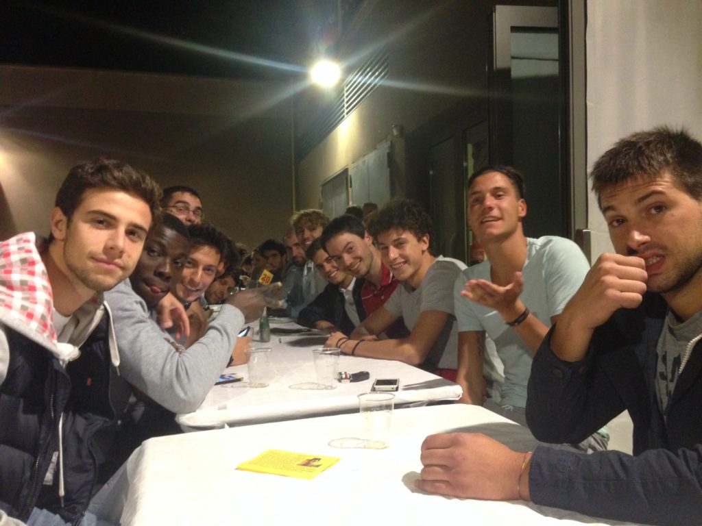 Il Loreto visto da dentro lo spogliatoio. Quarta puntata: tra documenti dimenticati, regolamenti interni e scorpacciate bavaresi