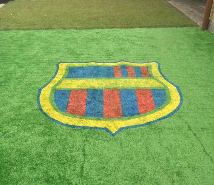 Il Loreto visto da dentro lo spogliatoio, tredicesima puntata. Capitolo multe: si mangia e si beve coi 5 euro versati da chi prende ammonizioni stupide