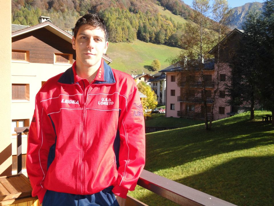 Il Loreto visto da dentro lo spogliatoio, nona puntata. La caviglia gonfia del mitico Seba, un calciatore più forte del dolore