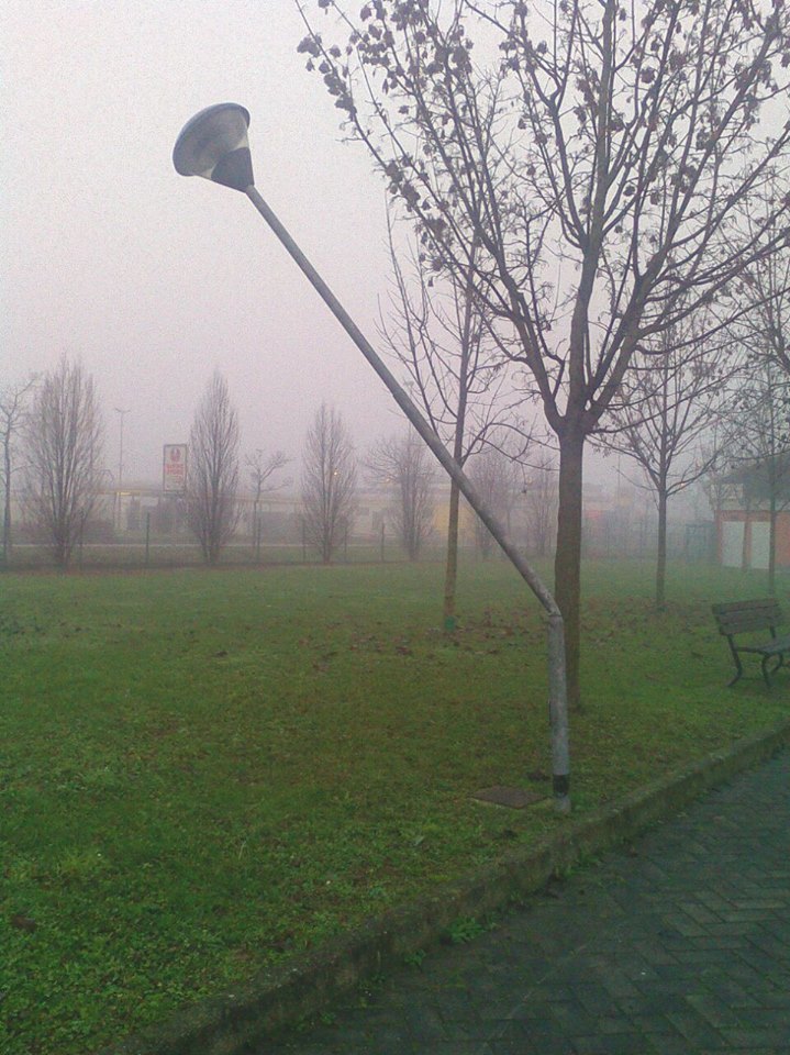 Campo di Comonte, ennesimo atto di vandalismo. La Polisportiva: “Aiutateci ad individuare i responsabili”