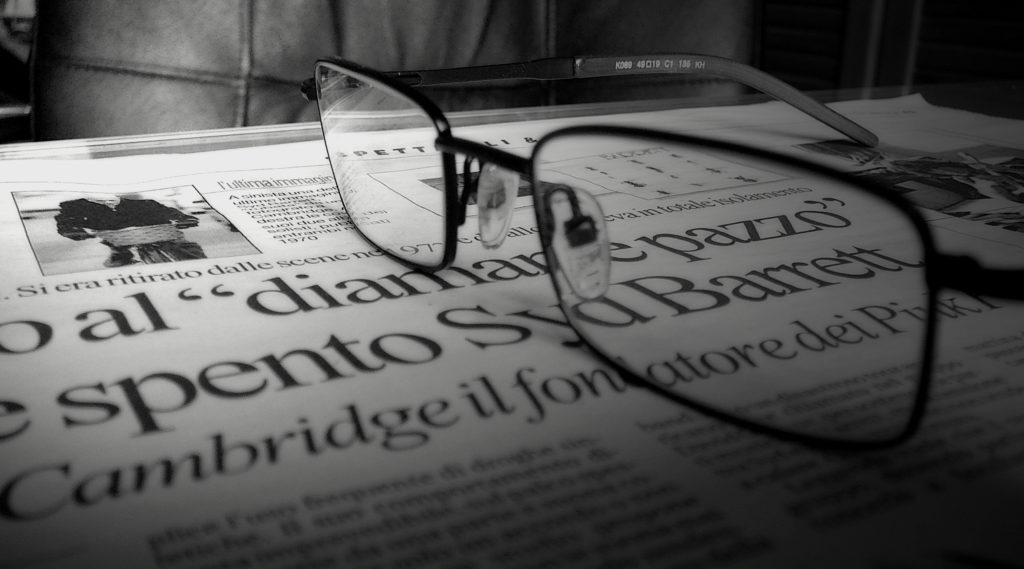 Leggere un quotidiano fa pensare. Si fa una fatica boia. E si rischia di finire nel vizio