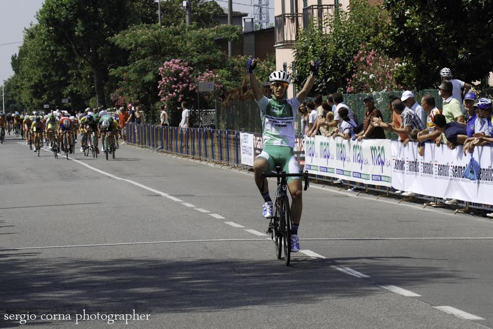 Bg & Sport tra poche ore in edicola. Tanto ciclismo giovanile: le imprese di Valceschini, Nava, Zambelli, Colosio, Giacomelli e del Villongo