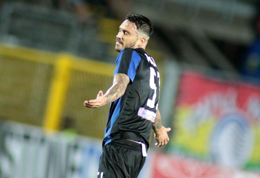 Pinilla nel bene e nel male. Sassuolo-Atalanta, pari ricco di colpi di scena
