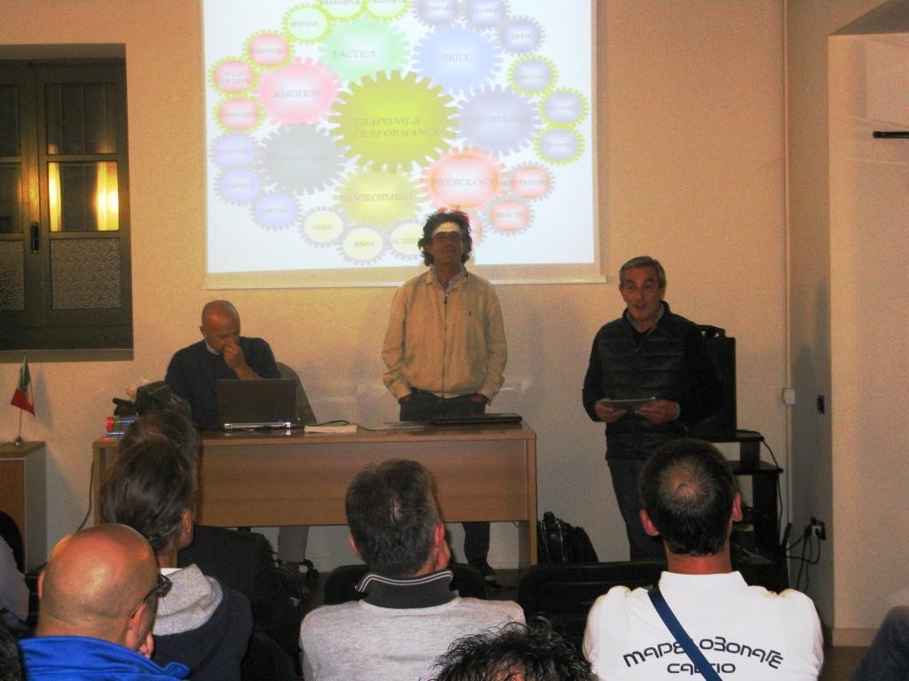 Scuola calcio qualificata, prima serata di formazione in casa MapelloBonate