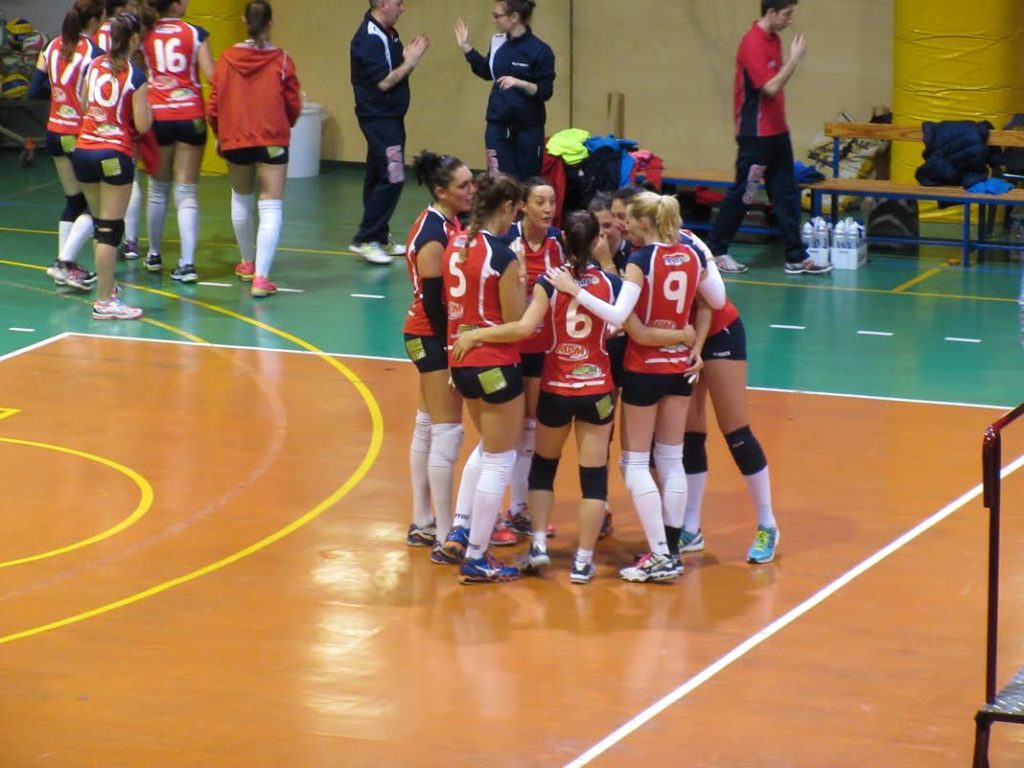 Volley donne, Serie B2. Super Lurano nel derby col Brembate Sopra