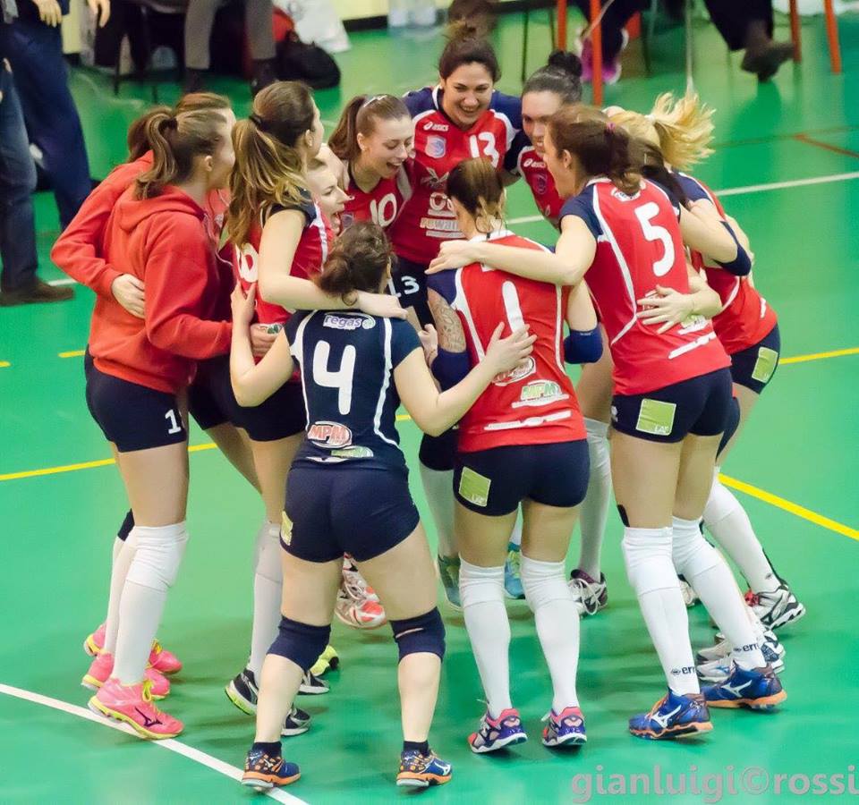 Volley B2, Lurano spietato anche a Gazzada: è la decima vittoria di fila