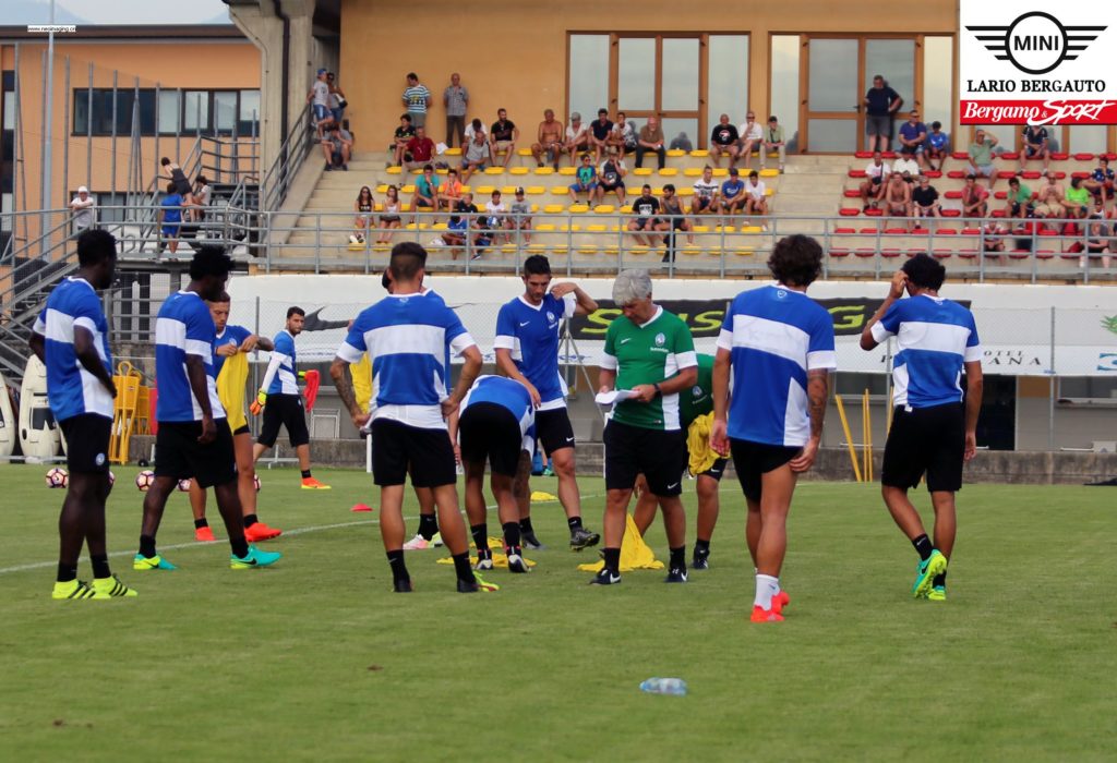 Un giorno a Rovetta. Tra lavoro intenso, un armadio di nome Kessie, polenta e coniglio e le prime prove di Gasp