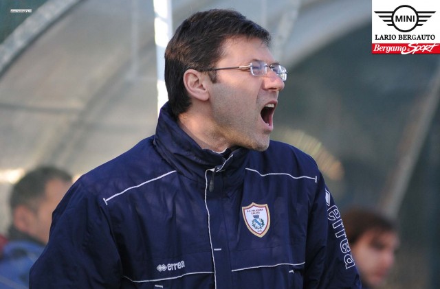 Prima E. Cambio in panchina all’Azzano Fiorente Grassobbio. Esonerato Rossati, ecco Ottolenghi