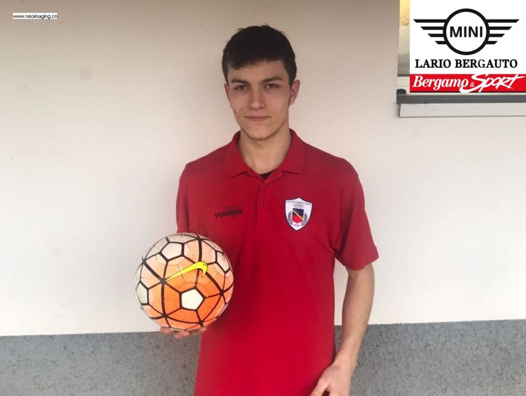 IN EDICOLA – Promozione C. Davide Breviario, classe 1998, fenomeno. A Stezzano gioca una futura stella della nostra religione, quella del dio pallone