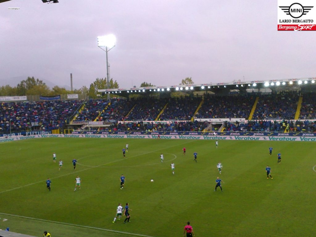 Cornelius e Petagna segnano, l’Atalanta trova i primi tre punti
