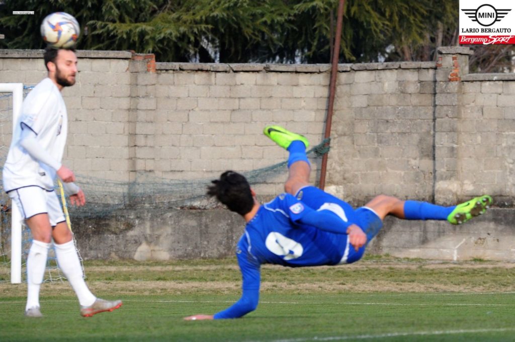 Le classifiche marcatori in Serie D, Eccellenza e Promozione. Re Recino vola, è già a otto reti