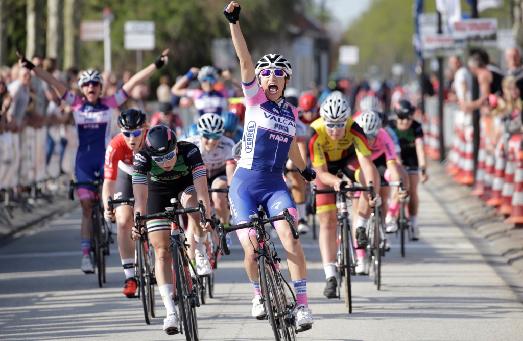 Valcar-PBM: Elisa Balsamo vince in volata l’EPZ Omloop van Borsele. Nelle dieci anche Chiara Consonni