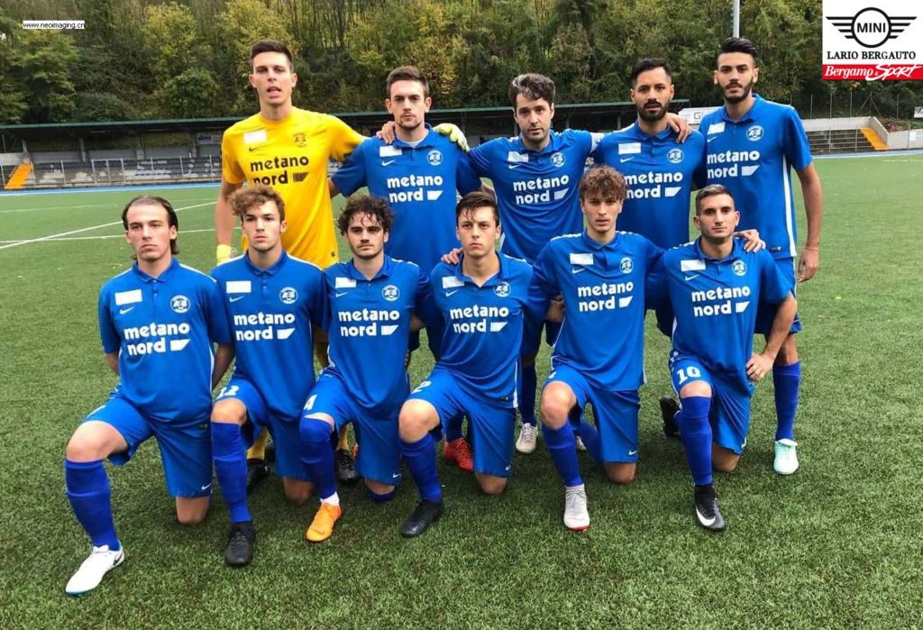 Eccellenza B, la squadra del giorno. Il Caprino di Gherardi, Schinetti e Rotini, tre fenomeni. E di mister Casi, che vince nonostante tre assenze pesanti
