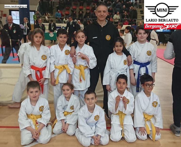 Karate, grandi risultati a Seveso per i ragazzi bergamaschi della Top Line