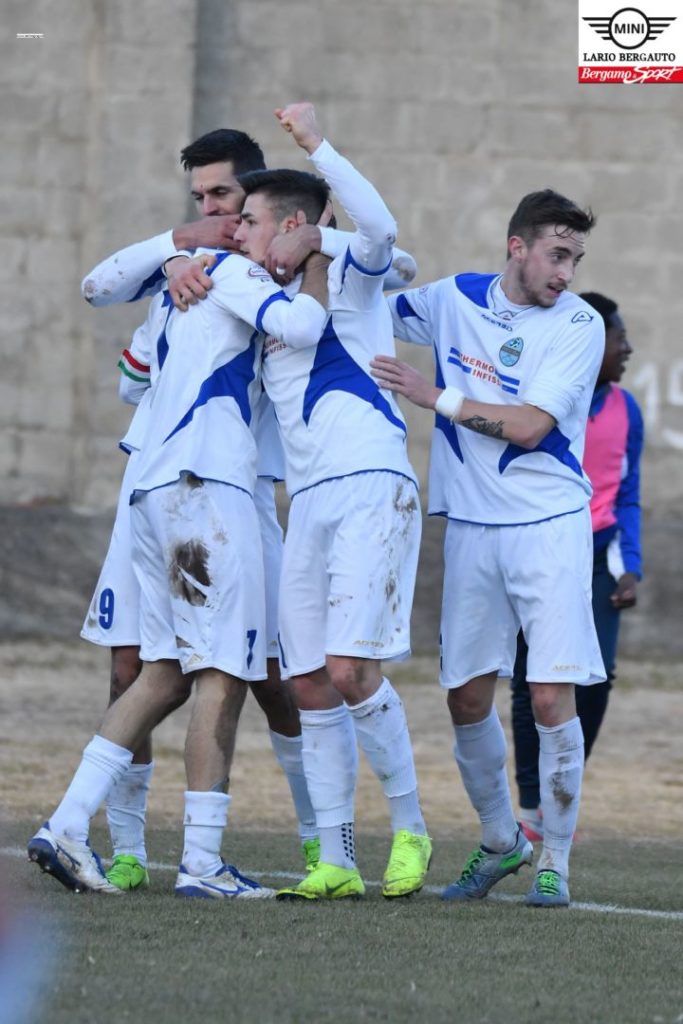 Serie D, girone B. Capelli-gol e il Pontisola ferma sul 2-2 la corsa della corazzata Caronnese