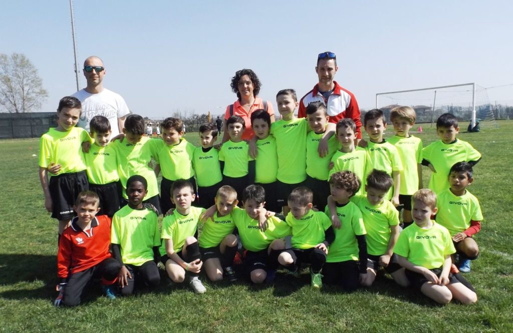 Oratorio Terno calcio e collaborazione  Il Vice Presidente Simone Villa “Ripartiti da sei anni, tanti ragazzi e realizzato il sintetico”