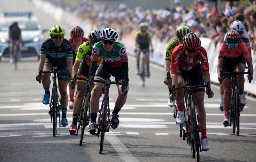 Giro delle Fiandre: Marta Cavalli chiude all’undicesimo posto la classica dei Muri . Ottima prova di squadra