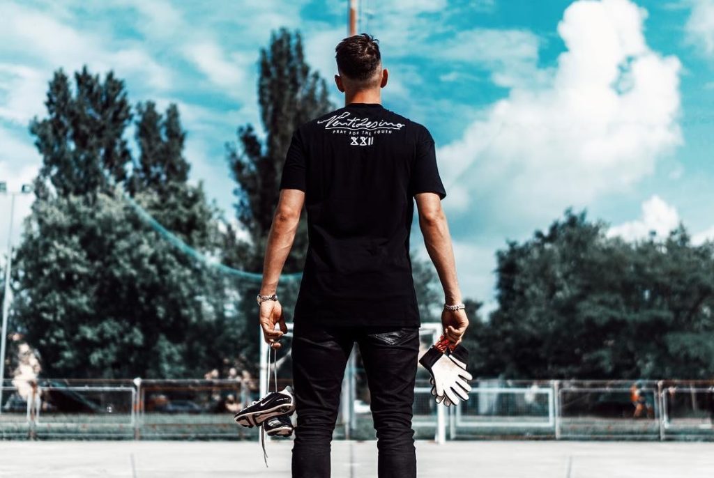 Balla con la Dea, la nostra playlist neroblu dell’estate. Papu con Calma, Mancini a Ostia Lido, Una volta ancora per Zapata, Mambo salentino per il Gasp e il Rapper coi guanti di Gollini. Ascoltale tutte!