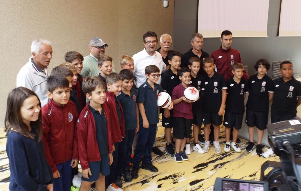 Presentato al Pirellone il Quinto Torneo La Passione di Yara. Presenti i Pulcini di Accademia e Asperiam. Il sindaco Ferrini di Valbrembo: “Che si divertano tutti, più che… vinca il migliore”