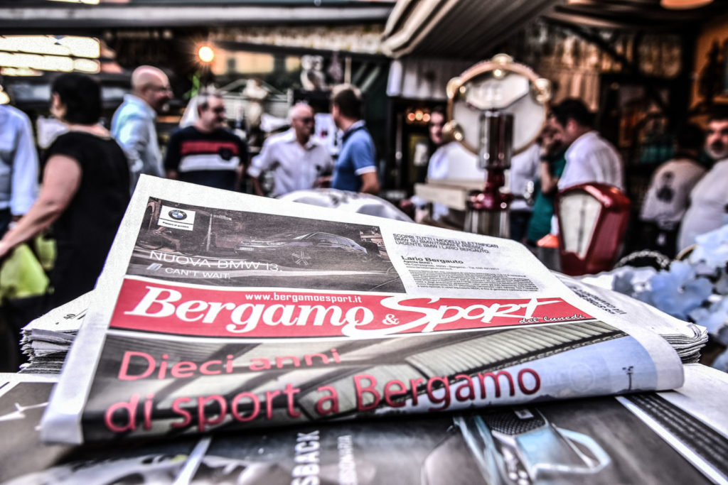 Serata da non perdere, questa sera nove grandi giornalisti saranno ospiti di Bg & Sport in Piazza della Libertà. Non mancate!