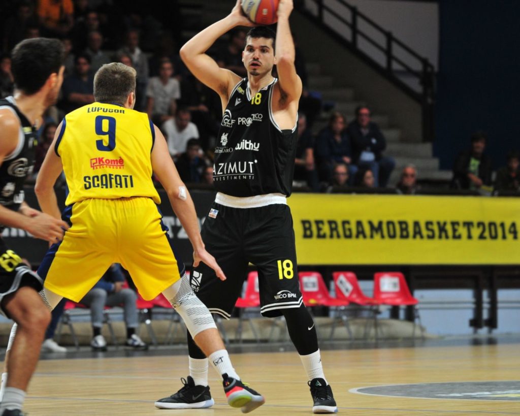 Bergamo Basket, a Casale ko al supplementare. Ma era a più 7 a 3′ dal 40′
