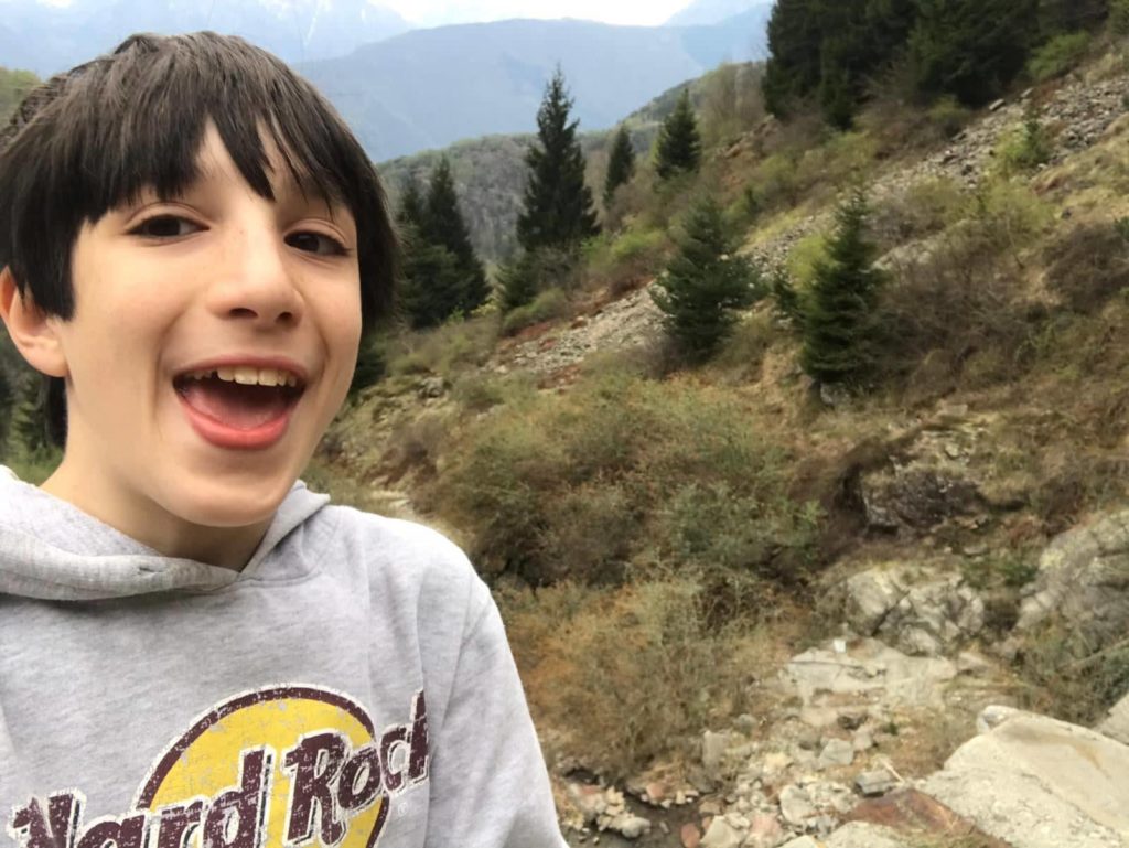 Padre e figlio, mani e piedi immersi nell’acqua, la prima volta che il mio Vinicio mi ha chiamato “papà”