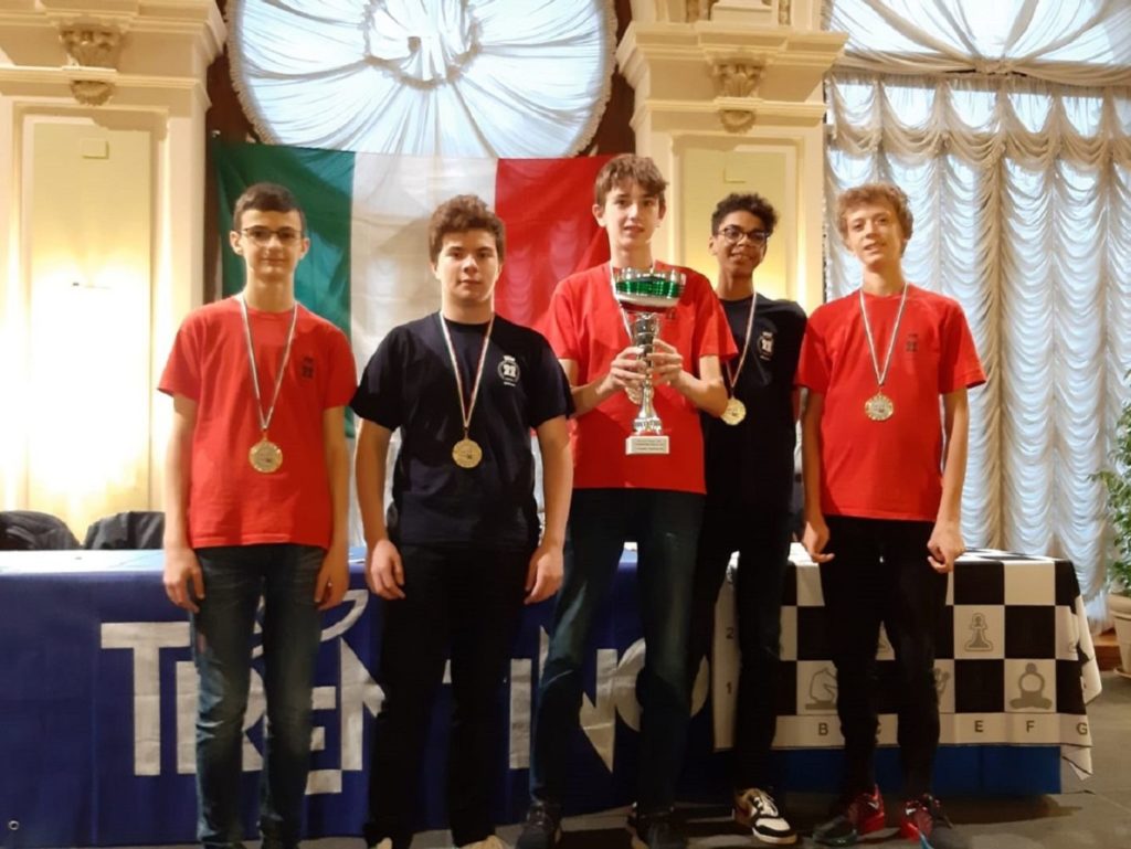 Scacchi, Excelsior Bergamo regina nei campionati italiani Under 16 a squadre