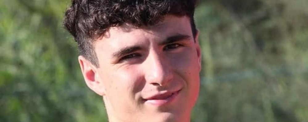 La toccante lettera del mister a Davide Barcella, ragazzo morto in moto in un incidente ad Albano, un grande in campo e anche fuori