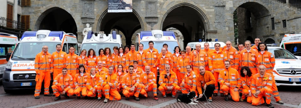 Gli angeli della Croce Bianca bergamasca: “Aiutateci, ci servono fondi e mascherine”