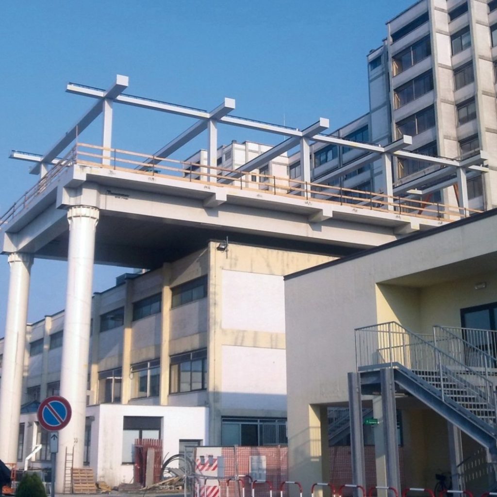 Borelli (Ospedale di Treviglio): “Abbiamo intubato un ragazzo del 1977”