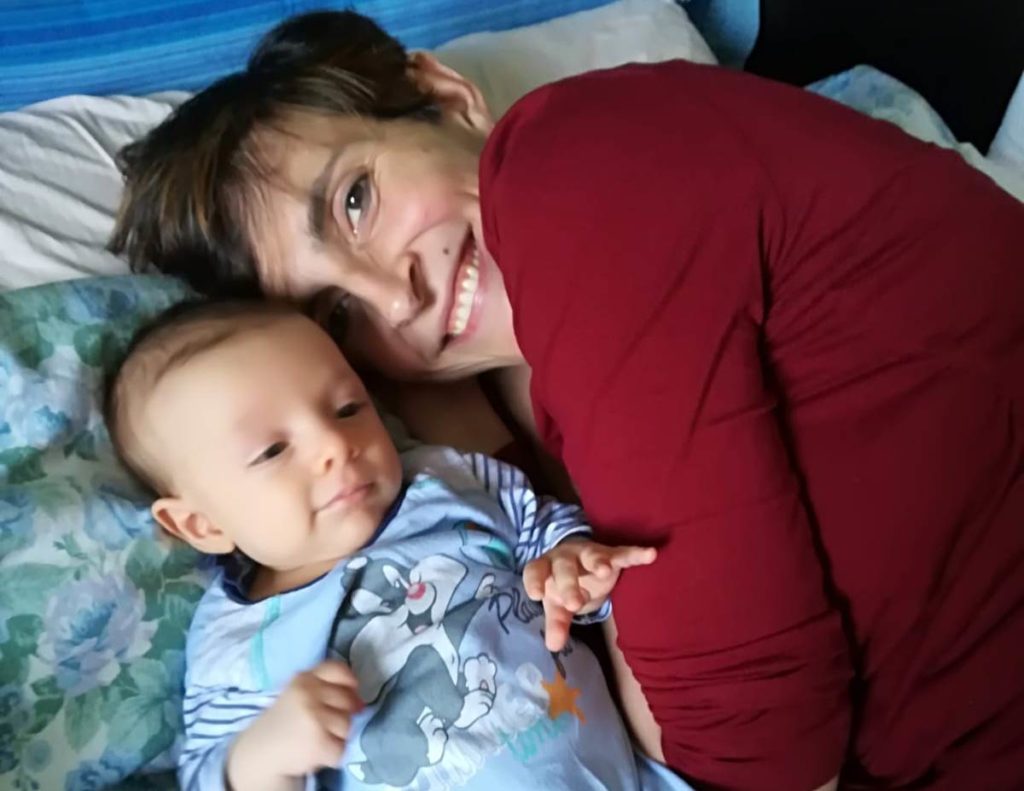 La clausura di tutti noi. La danzatrice Serena e la nascita del piccolo Dario, dimessa ad Alzano proprio “nel giorno dello tsunami coronavirus”