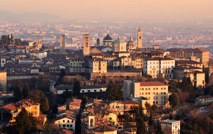 Anche se i nostri giorni sono pieni di dolore, ci aspettano anni di orgoglio. Coraggio e buon 4 maggio