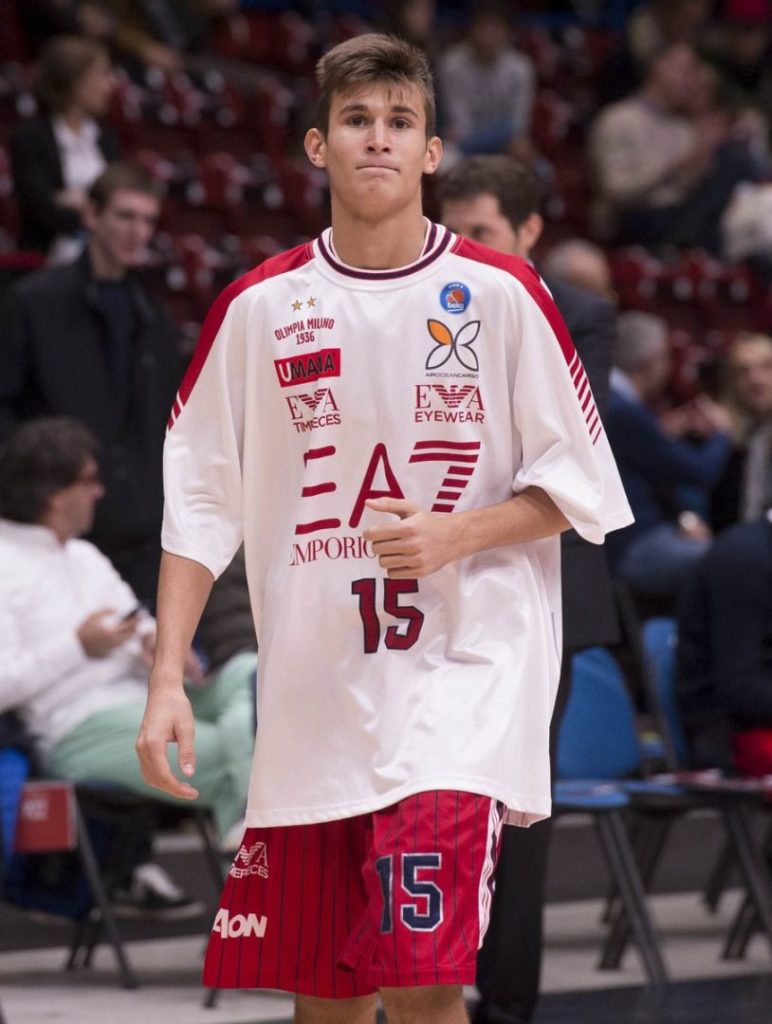 Bergamo Basket in trattativa con Simone Vecerina. Salutano Costi e Dieng