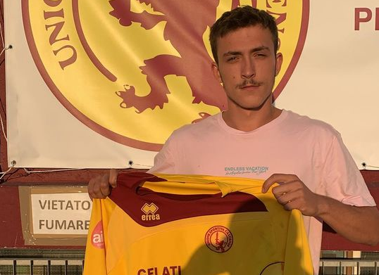 Calcense, parola a Zeqiri: “L’unico modo che una squadra ha di vincere è lo spirito di gruppo sia fuori che dentro gli spogliatoi”