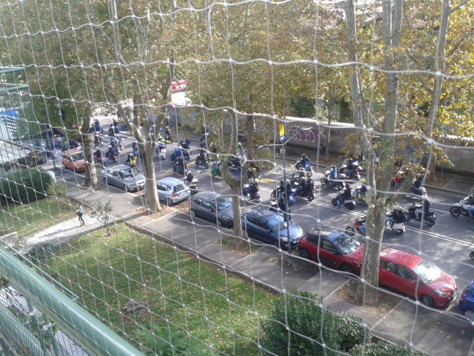 Il popolo atalantino scorta la sua Dea fuori dallo stadio