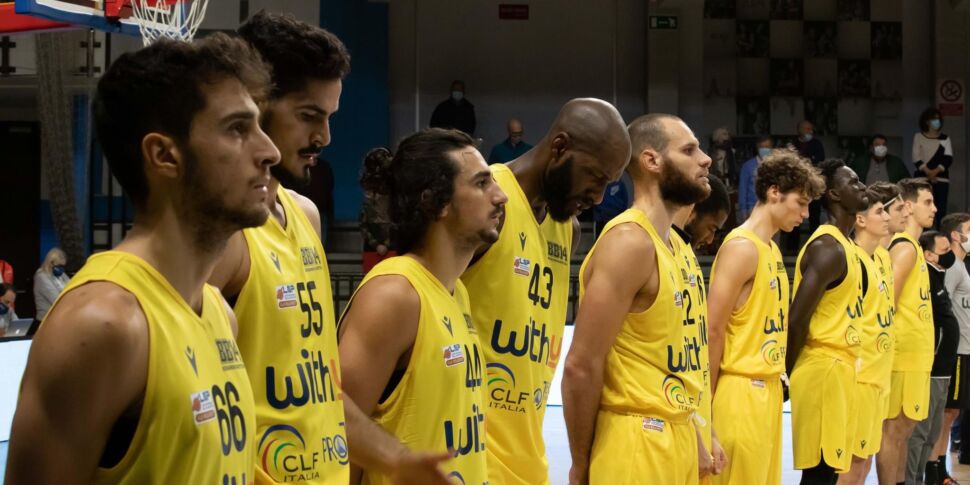 Bergamo Basket domani a Casale Monferrato. Coach Calvani: “Finalmente giochiamo”