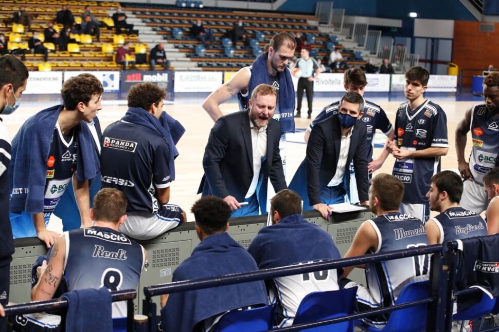 A Treviglio è rapsodia in Blu: Trapani ko (87-83), Frazier e Nikolic on fire