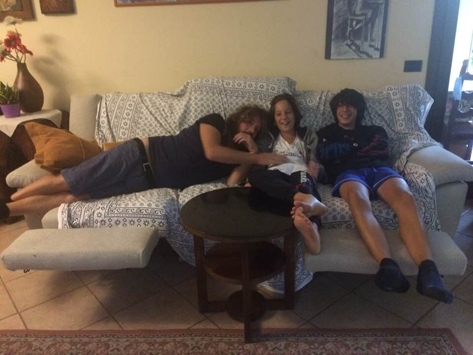 Come non rispondere alla domanda: “Papà, tu ti fumi le canne?”