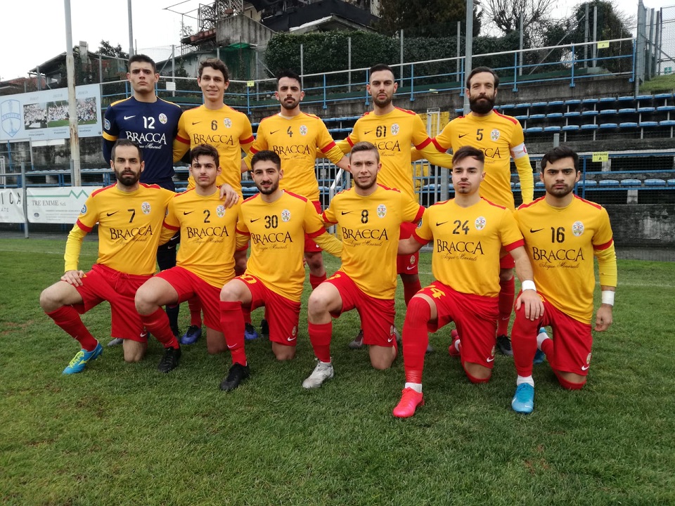 Serie D, il Villa Valle si butta via: da 2-0 a 2-3 e la Casatese allunga in vetta