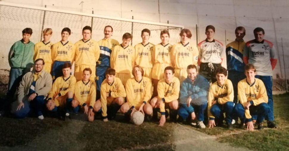 “Papà, perché il calcio?”, “Per via dell’aperitivo tutti insieme…”