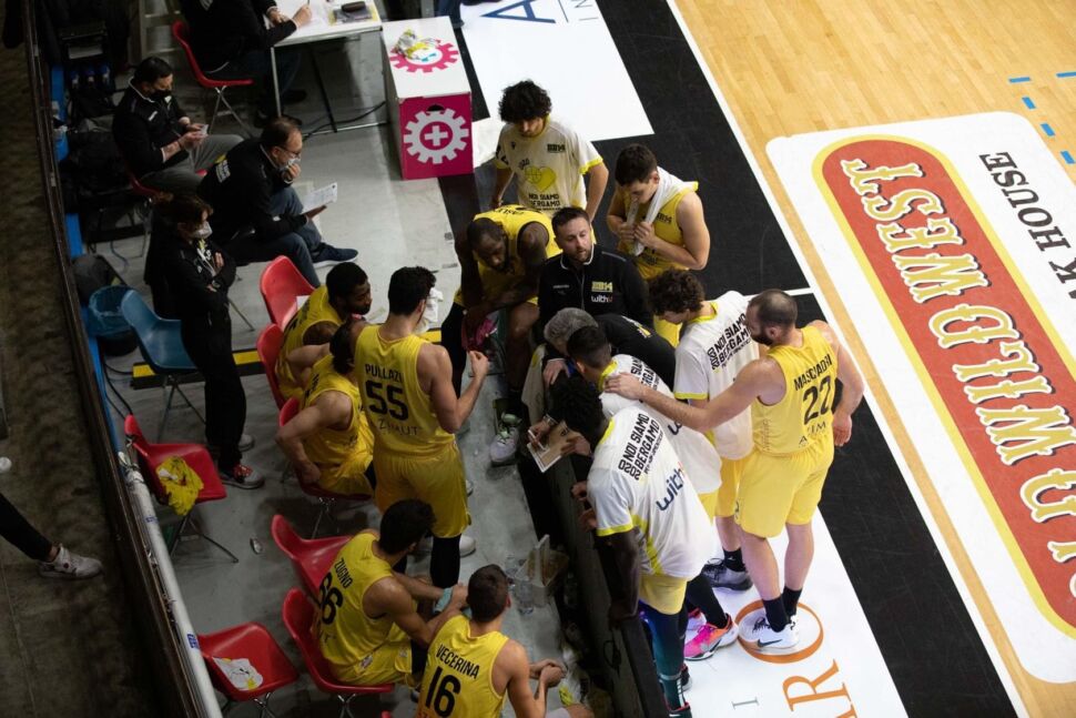 Bergamo Basket domani al PalaAgnelli arriva Mantova. Calvani: “La classifica è corta, siamo rientrati”