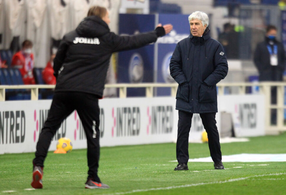 Il rosso costa a Gasperini una domenica di squalifica e 15mila euro di multa